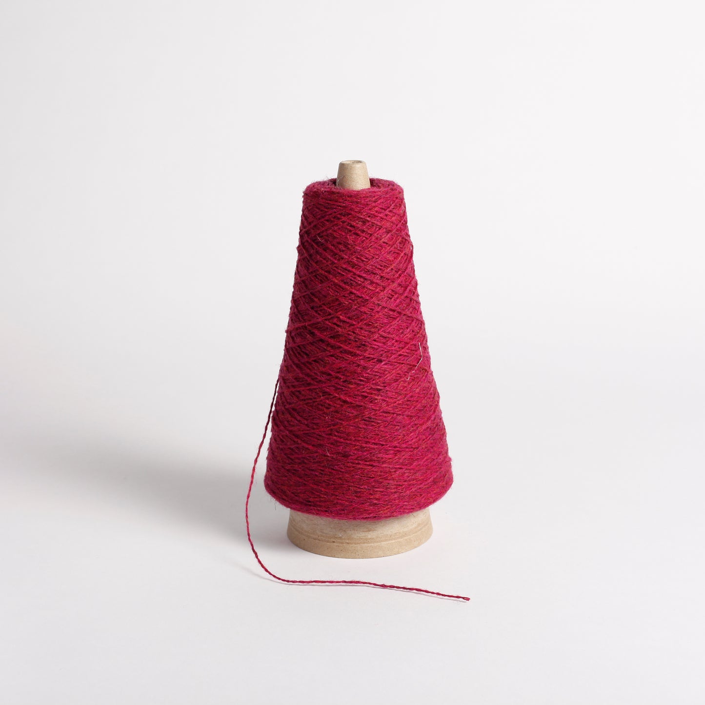 Pure New Wool - Nm 11.5/2 - Cranberry