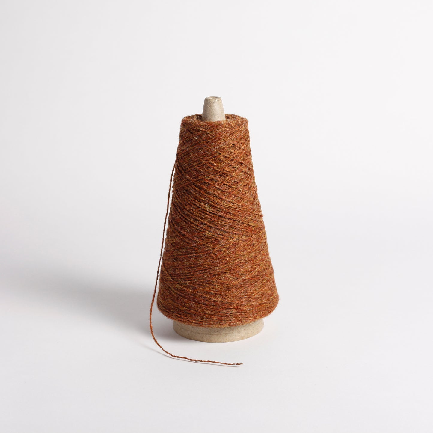 Pure New Wool - Nm 11.5/2 - Cinnamon